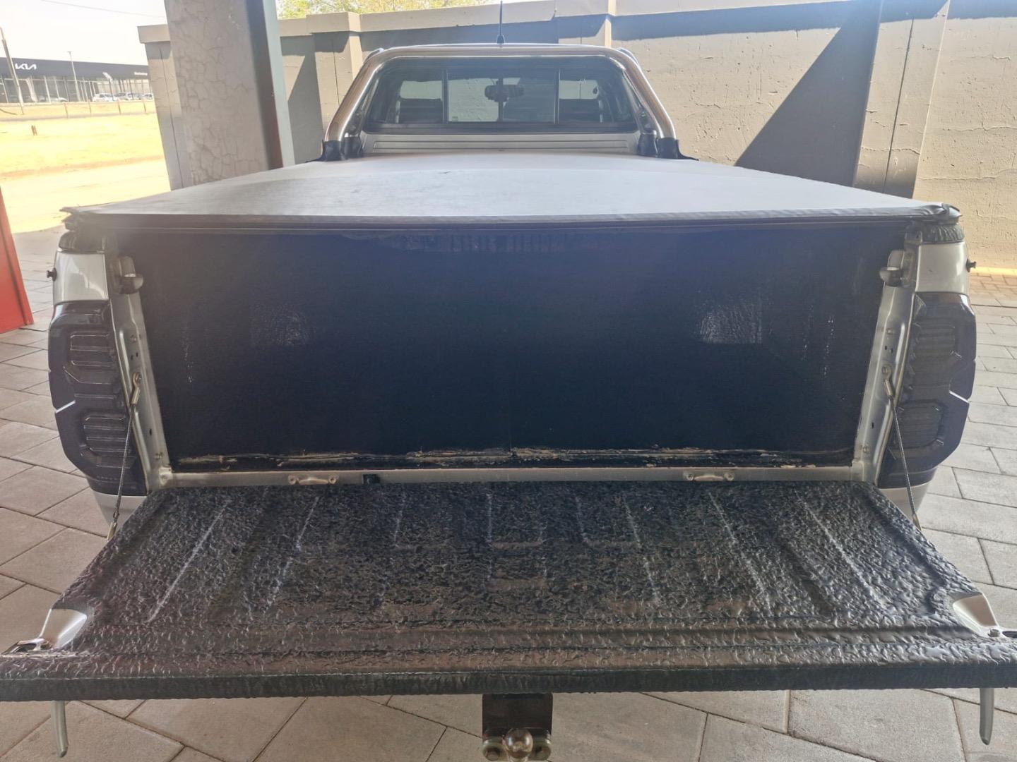 Toyota Hilux 2.7 Raider Legend 45 Highway Motors Klerksdorp (Pty) Ltd 1