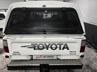 2005 Toyota Hilux 3.0KZ-TE  4x4 Raider for sale