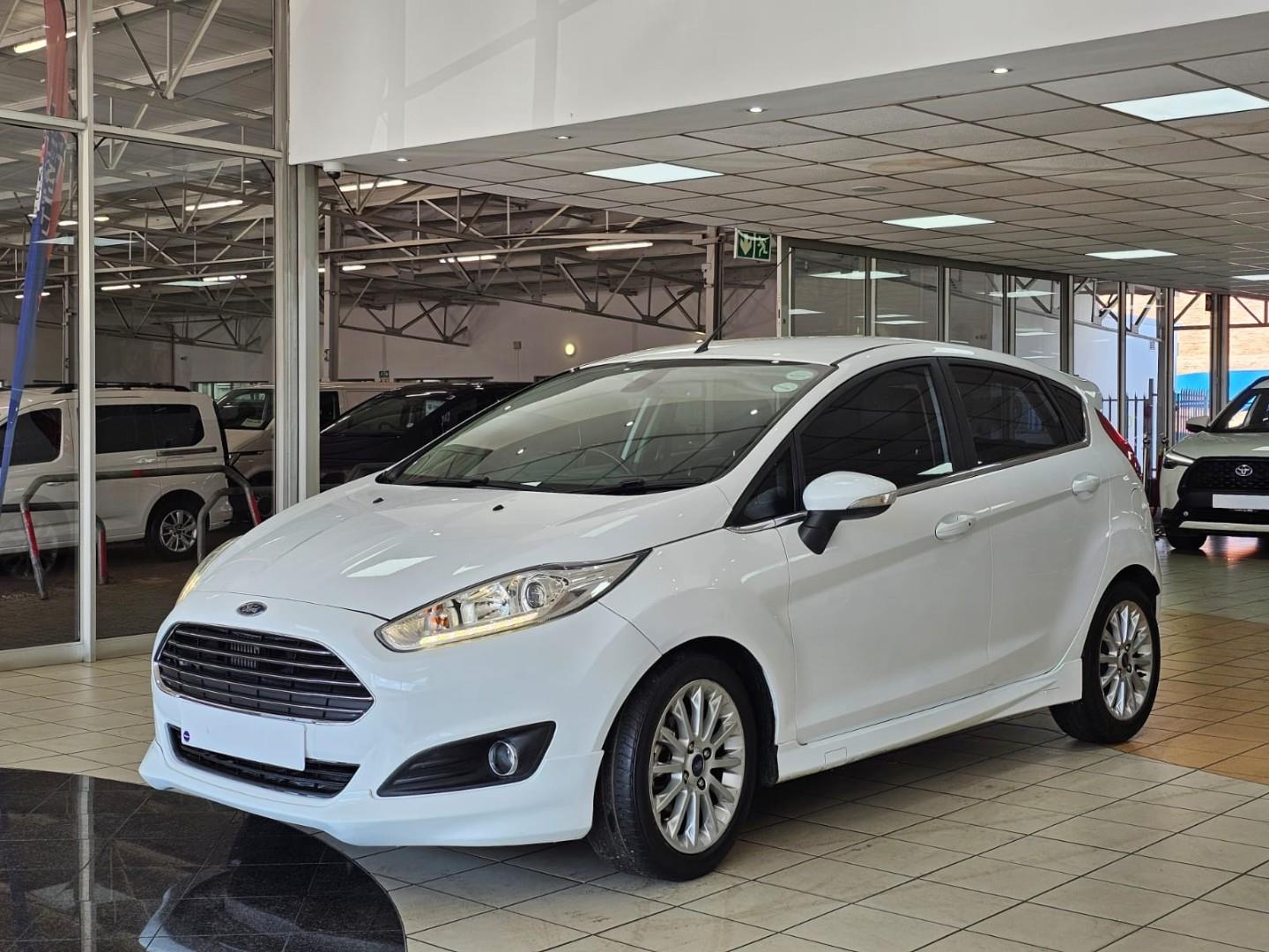 Ford Fiesta 5-Door 1.0T Titanium Auto McCarthy Pre-Owned Arcadia
