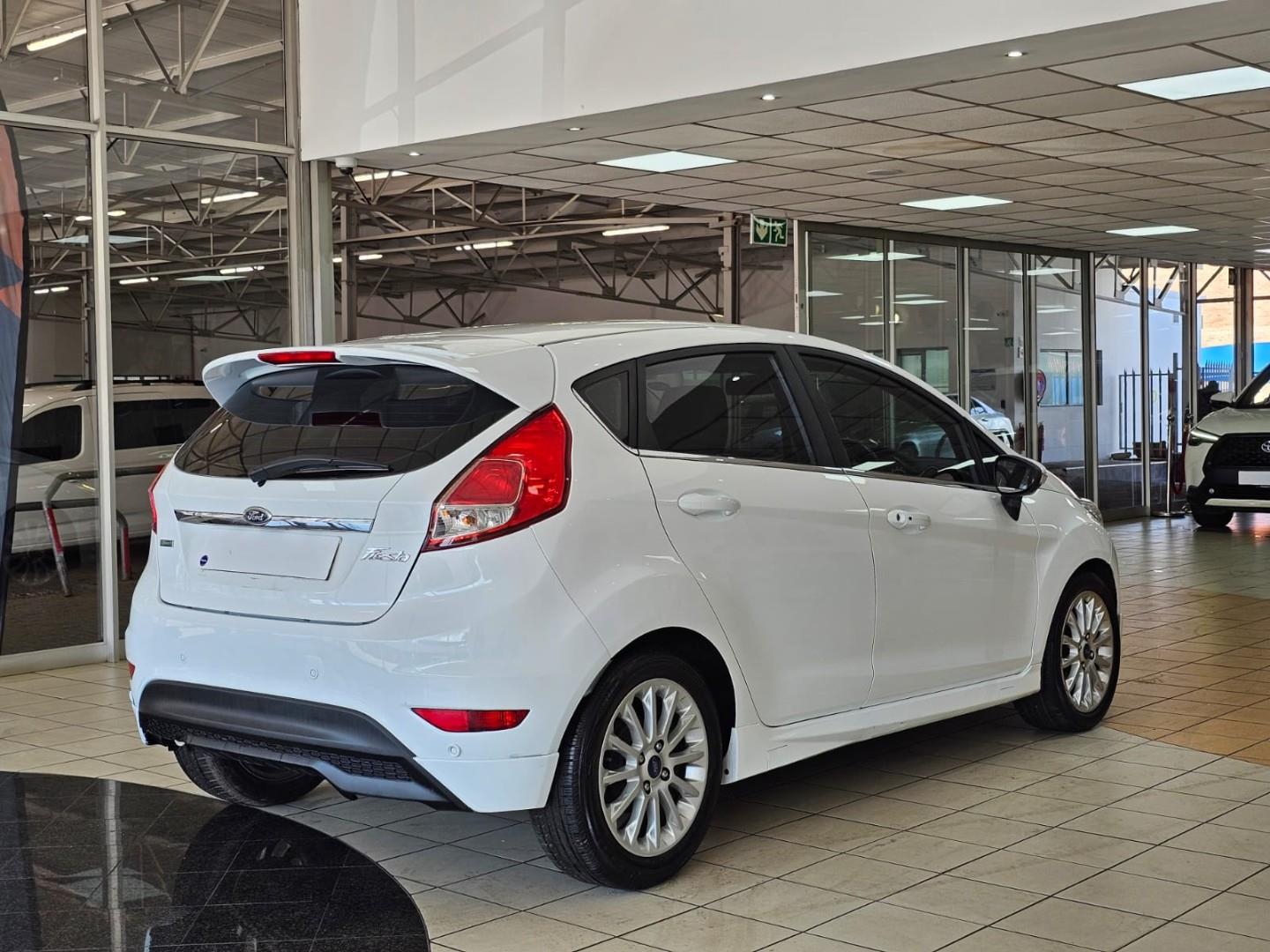 Ford Fiesta 5-Door 1.0T Titanium Auto McCarthy Pre-Owned Arcadia