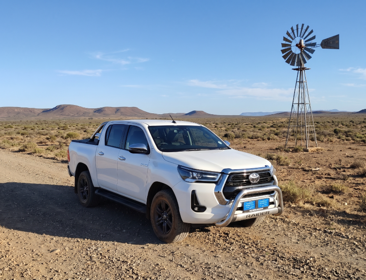 The Hilux in Raider trim makes sense as both a workhorse/leisure bakkie.