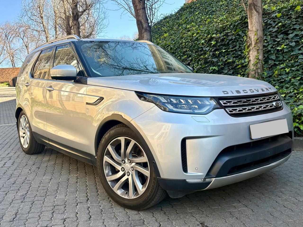 2017 Land Rover Discovery HSE Luxury TD6