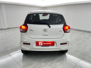 2025 Toyota Vitz 1.0 XR Auto for sale