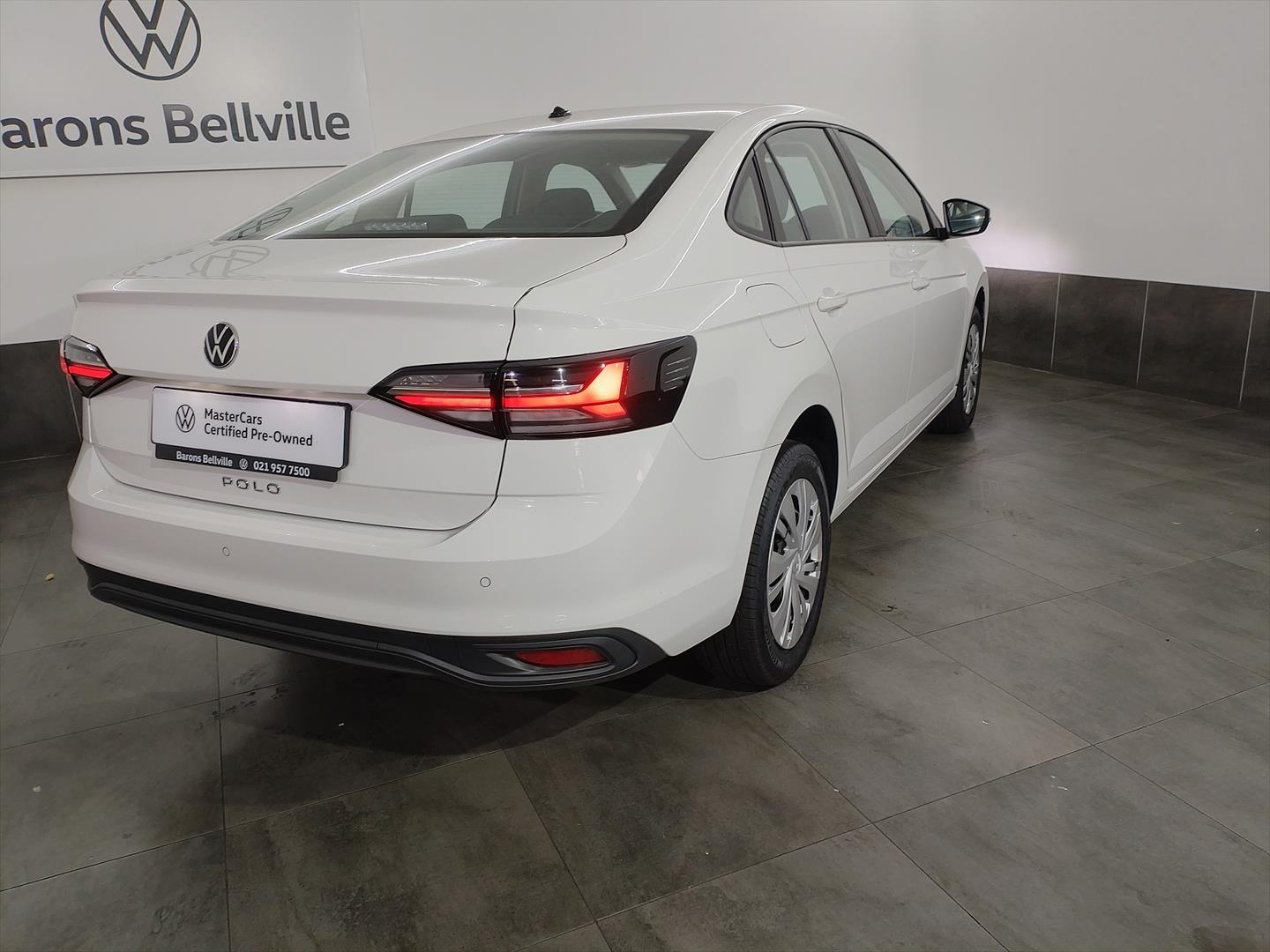 Volkswagen Polo Sedan 1.6 Manual Barons VW Bellville
