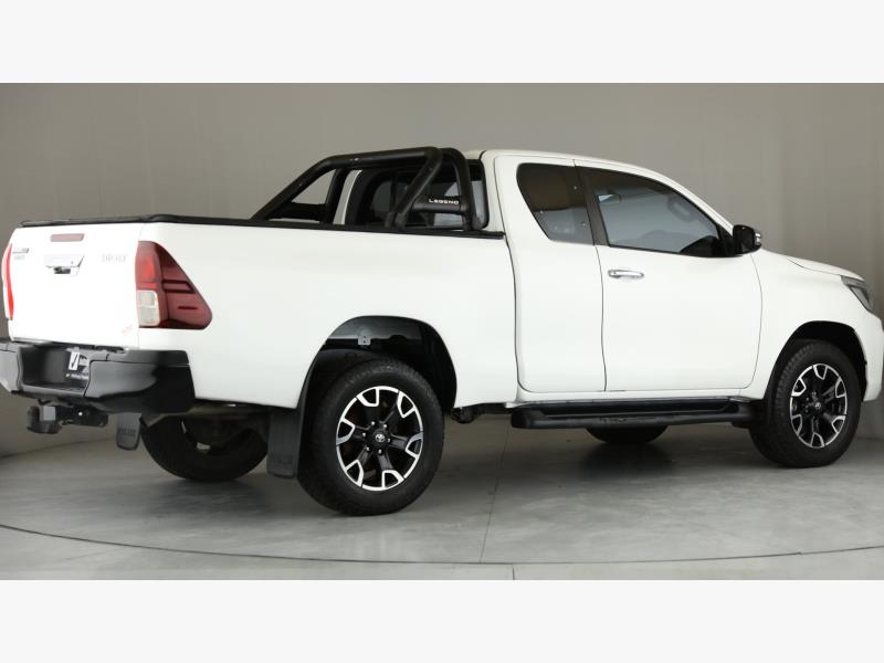 Toyota Hilux 2.8GD-6 Xtra Cab 4x4 Legend 50 Halfway Toyota Fourways