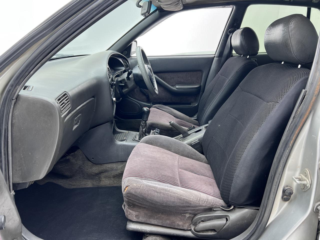 Toyota Camry 200i EBK 134 High Street