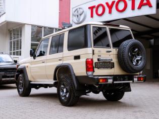 2026 Toyota Land Cruiser 76 2.8GD-6 Station Wagon LX Manual for sale