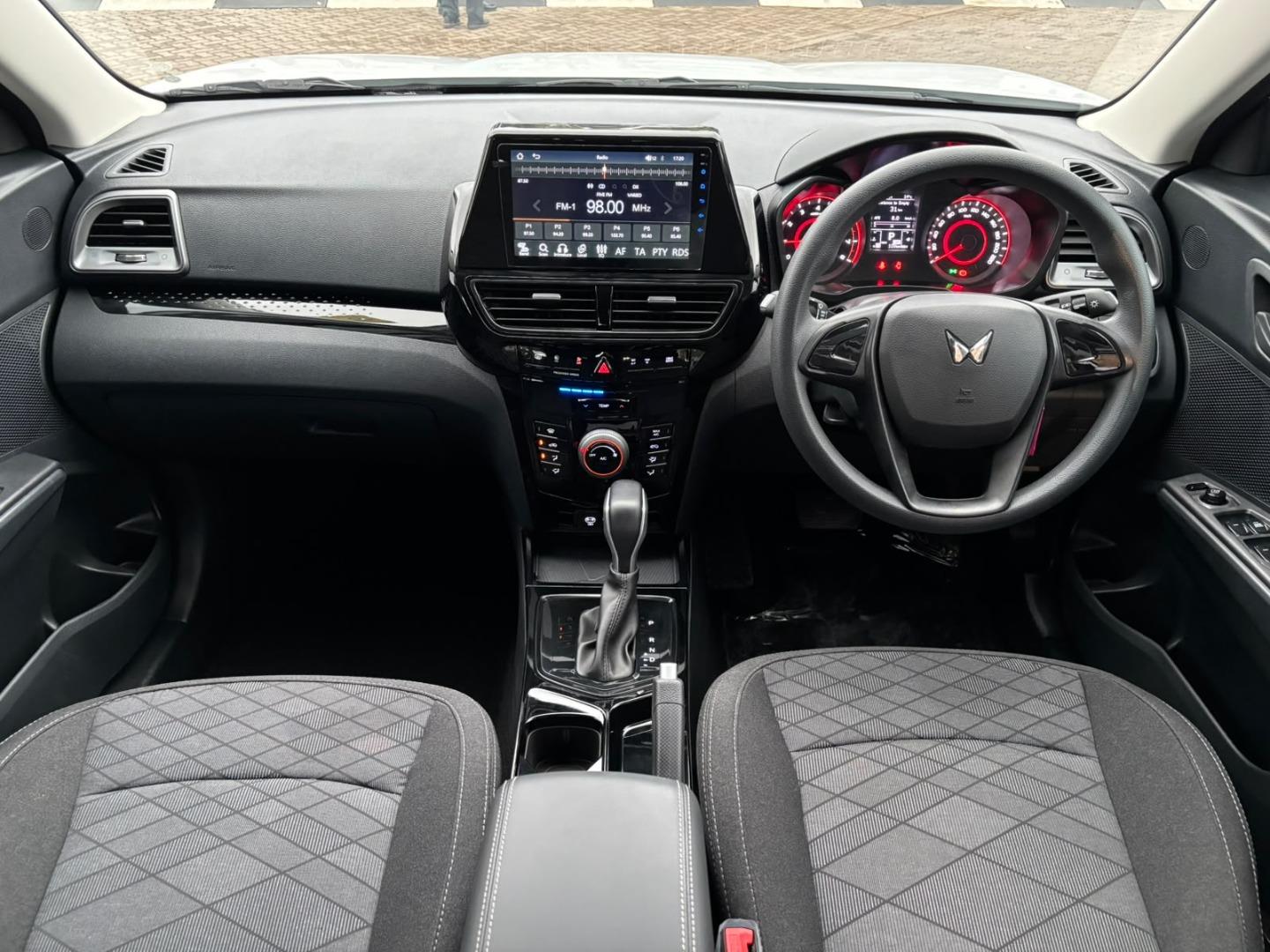2026 Mahindra XUV 3XO