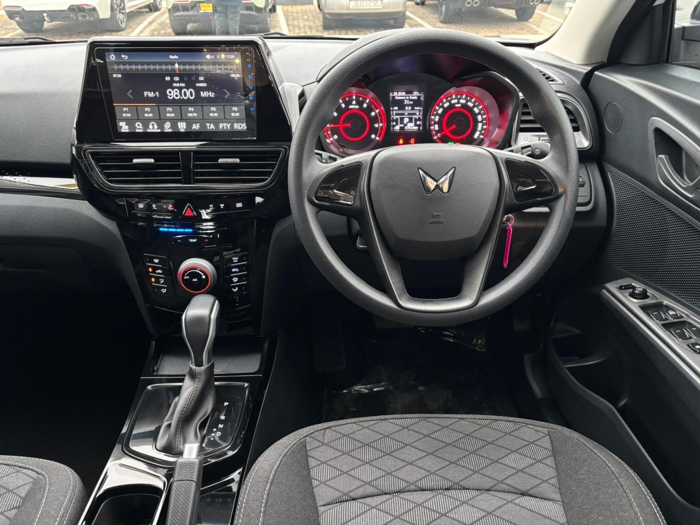 2026 Mahindra XUV 3XO