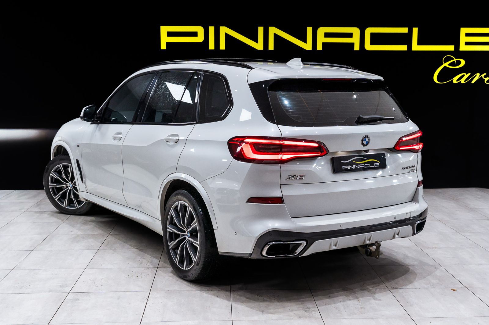 BMW X5 xDrive30d M Sport Pinnacle Cars CC