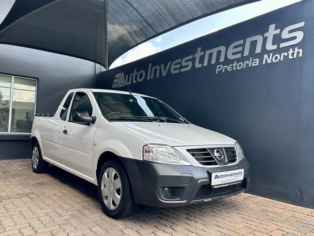 2022 Nissan NP200 1.6i (Aircon) Safety Pack