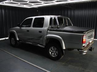 2004 Toyota Hilux 2700i Raider for sale
