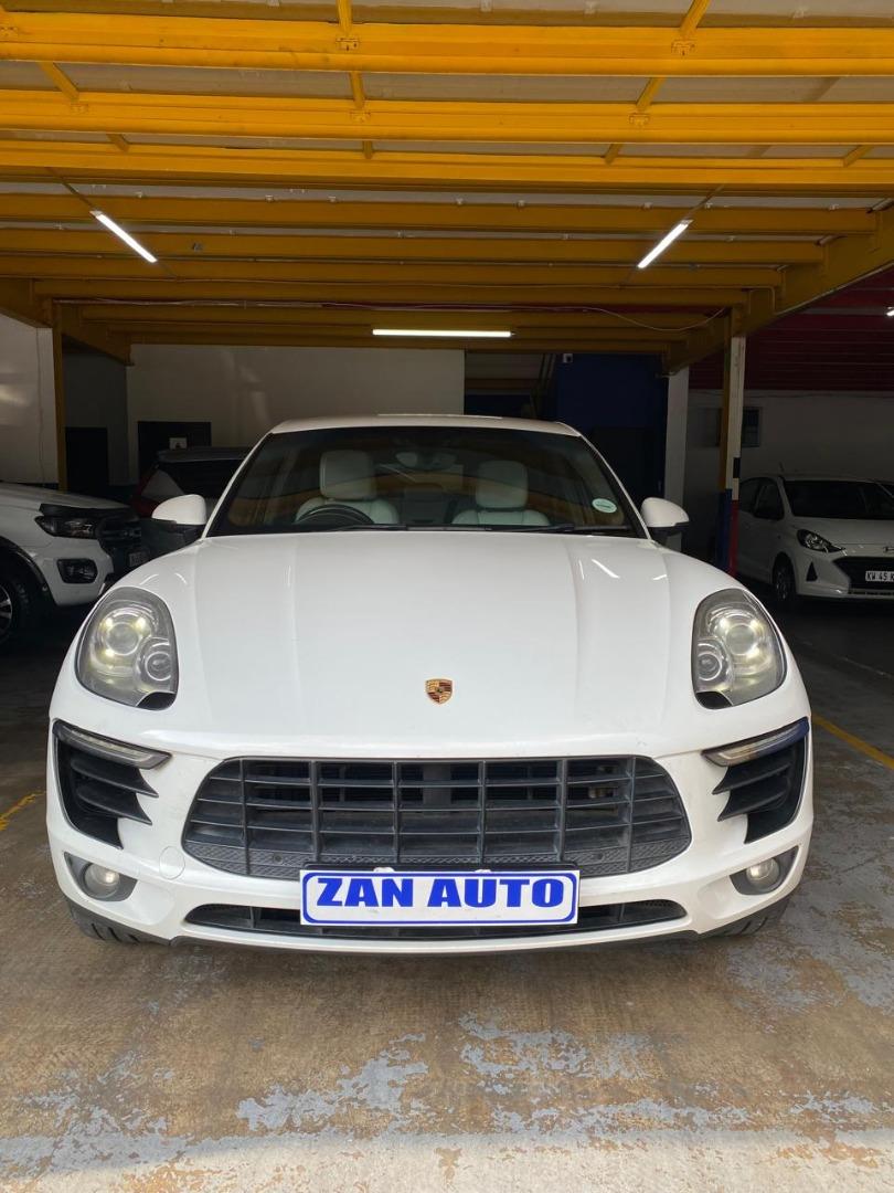 2016 Porsche Macan S