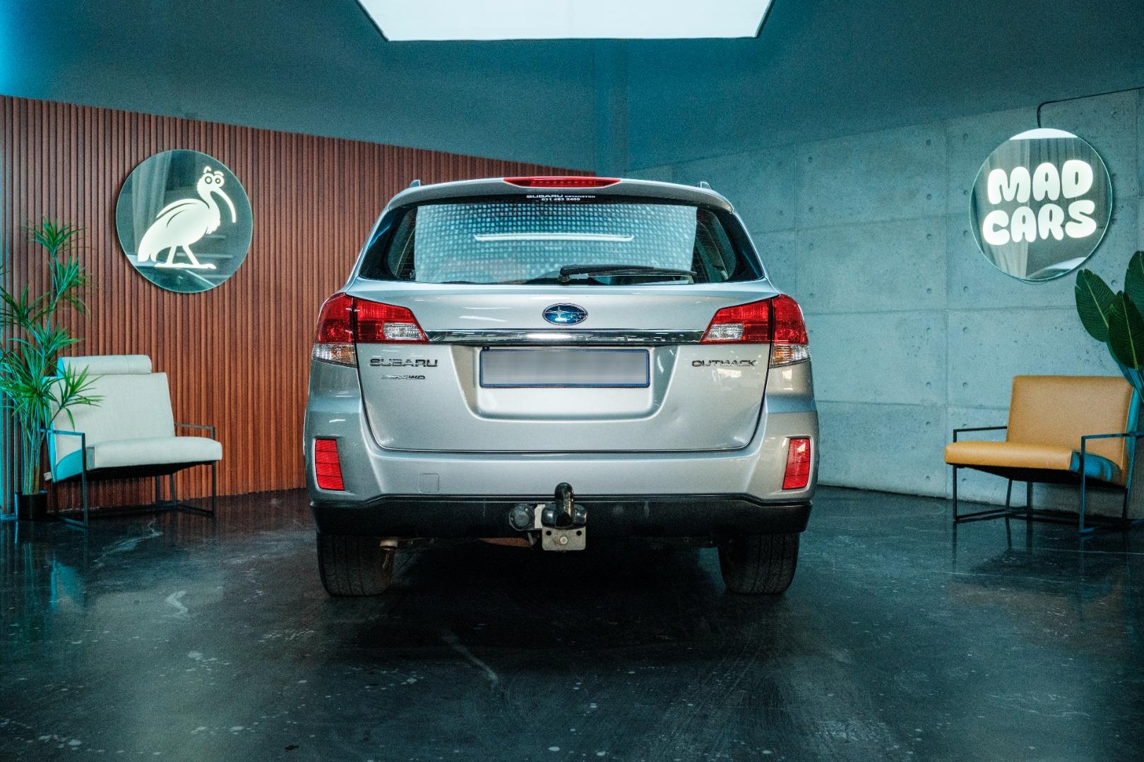 Subaru Outback 2.5i-S Premium Mad Cars