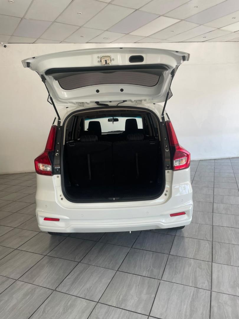 Toyota Rumion 1.5 SX Manual Durban Carz