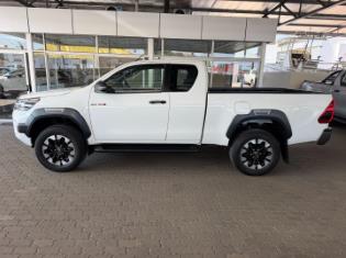 2022 Toyota Hilux 2.8GD-6 Xtra Cab Legend Auto for sale