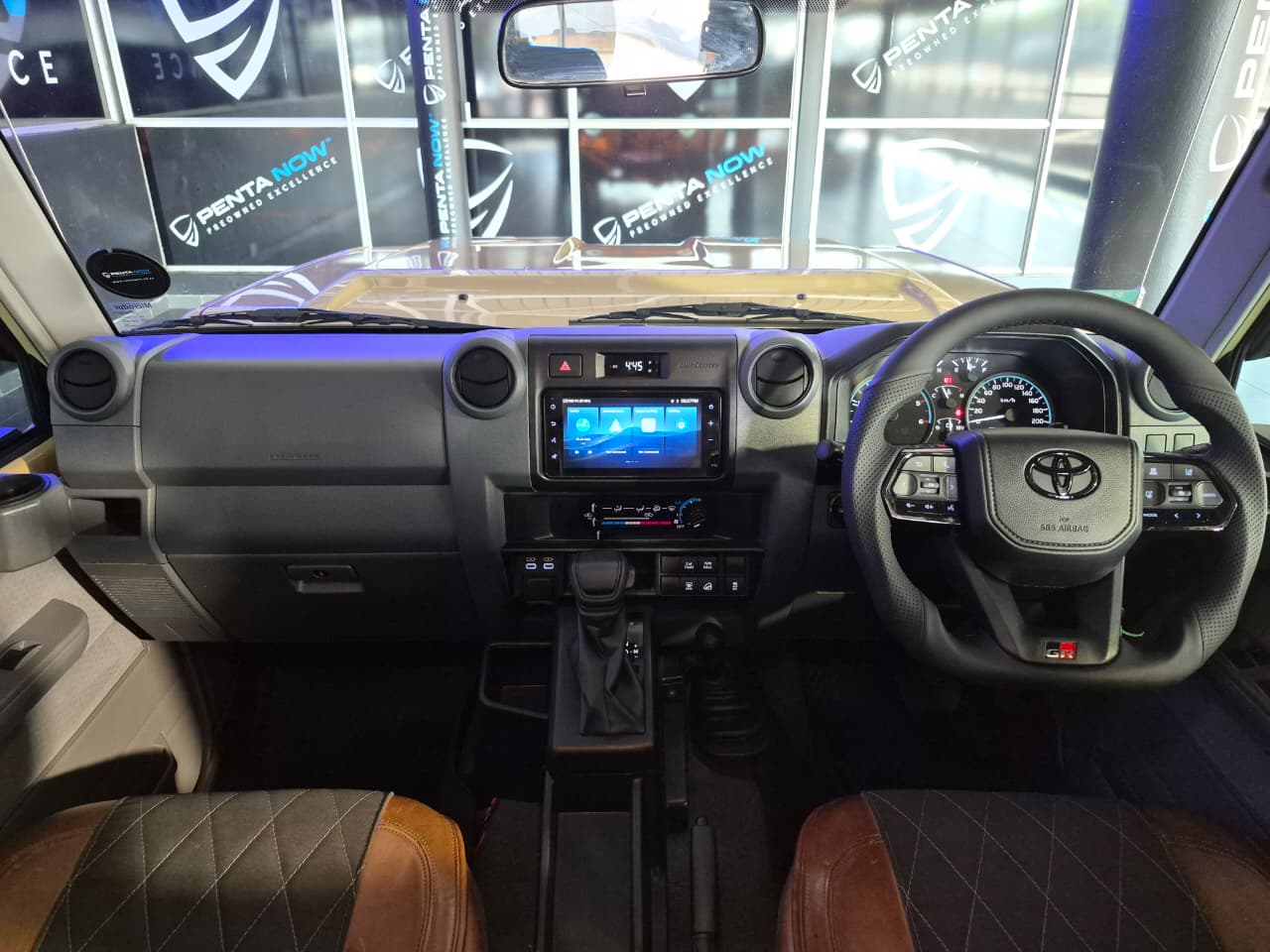 Toyota Land Cruiser 76 2.8GD-6 Station Wagon Penta Now Centurion
