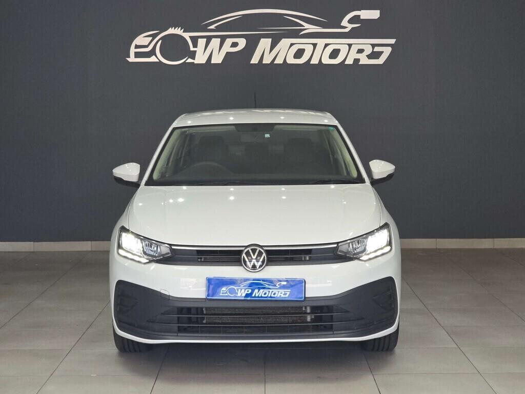 Volkswagen Polo Sedan 1.6 Manual WP Motors