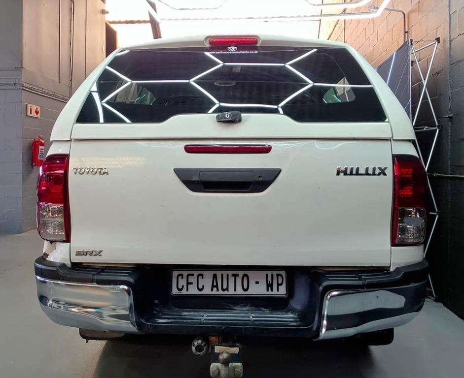Toyota Hilux 2.4GD-6 Double Cab SRX Car Finance Consultants