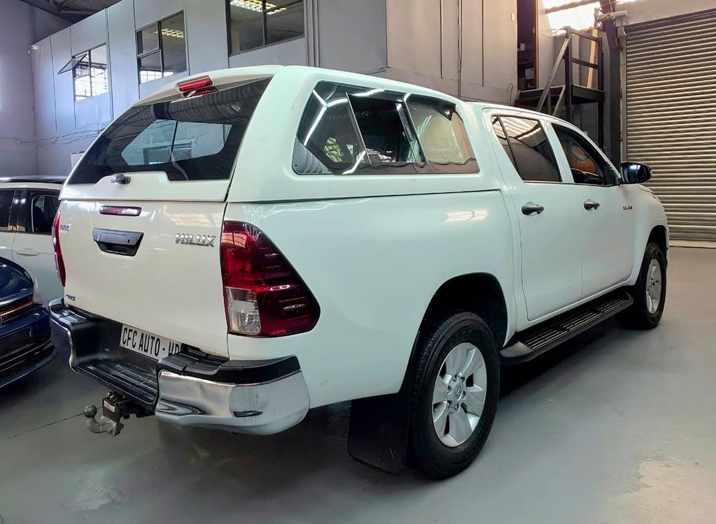 Toyota Hilux 2.4GD-6 Double Cab SRX Car Finance Consultants