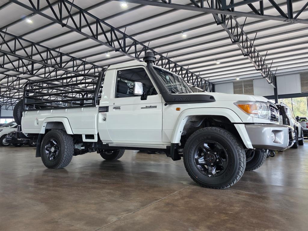 2023 Toyota Land Cruiser 79 Land Cruiser 79 4.5D-4D LX V8