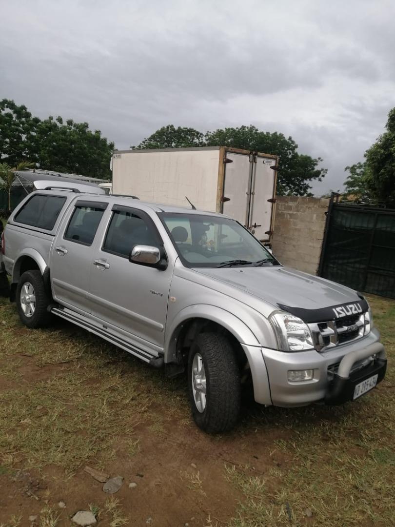 Isuzu KB 300TDI Double Cab LX