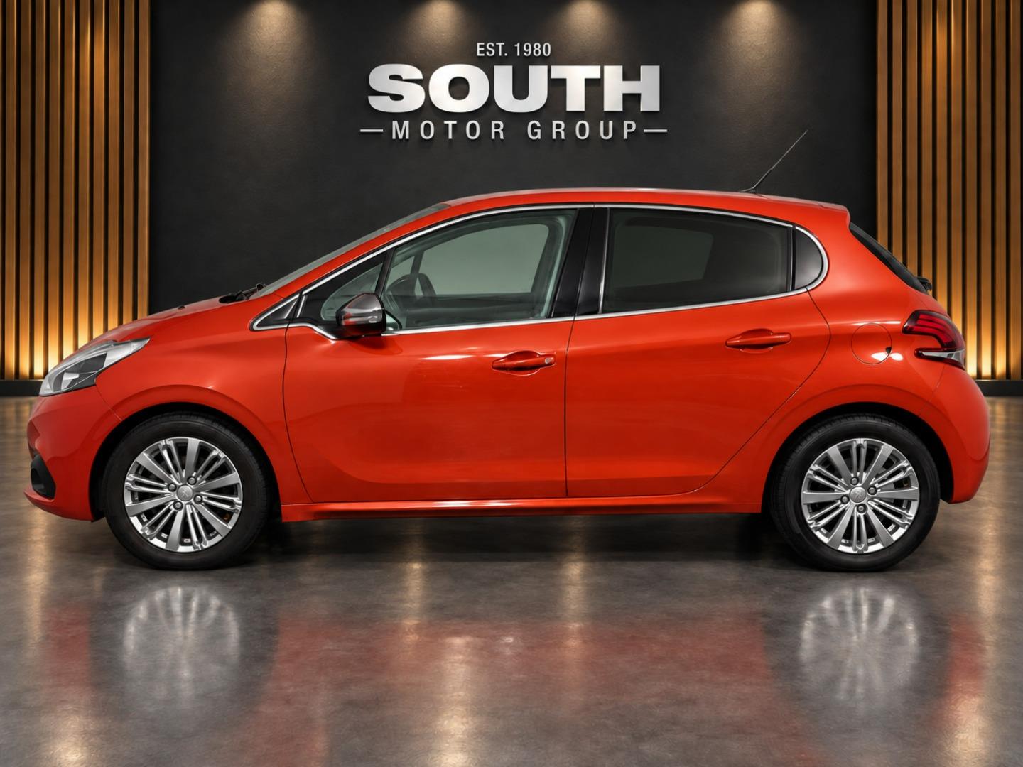 Peugeot 208 1.2 Allure South Motor Group