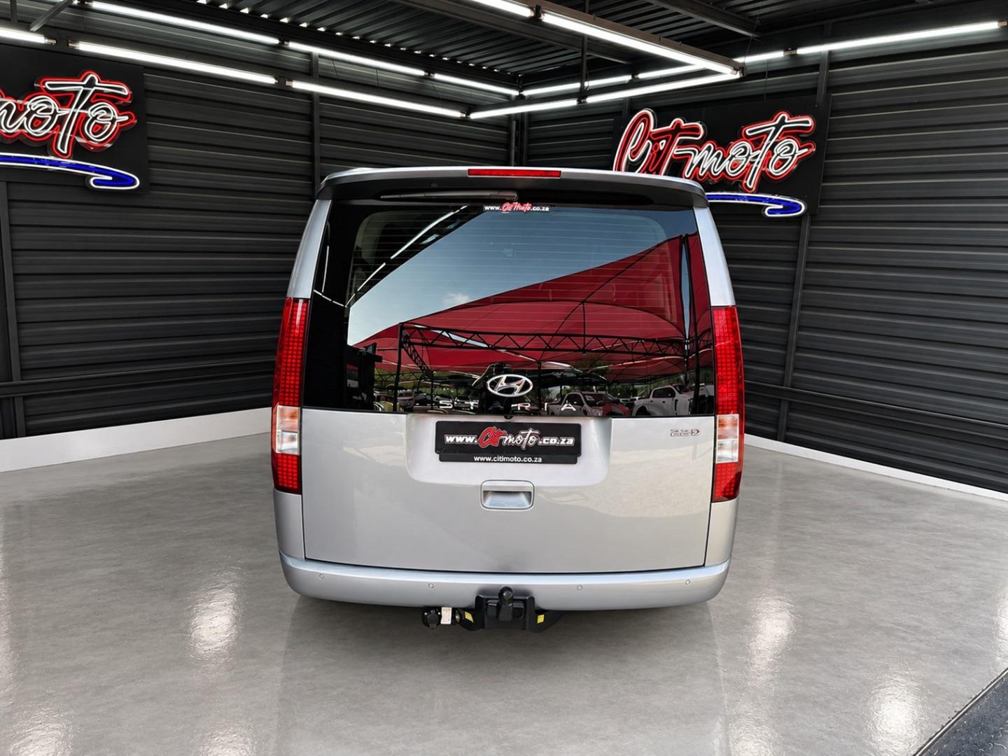 Hyundai Staria 2.2D Executive 9-Seater CITMoto