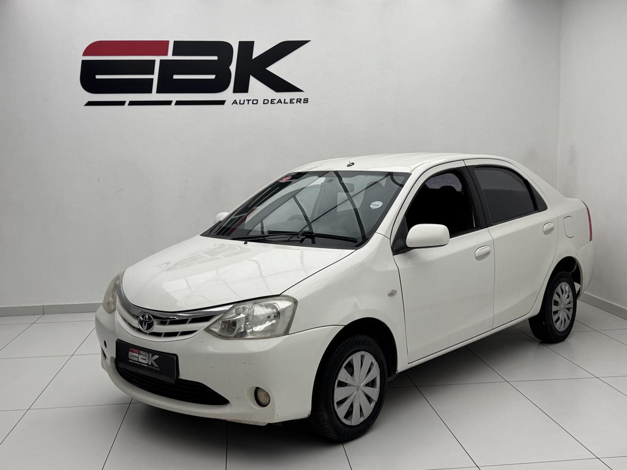 Toyota Etios Sedan 1.5 Xi EBK Main Street