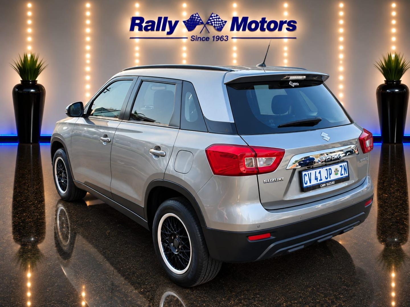Suzuki Vitara Brezza 1.5 GL Rally Motors