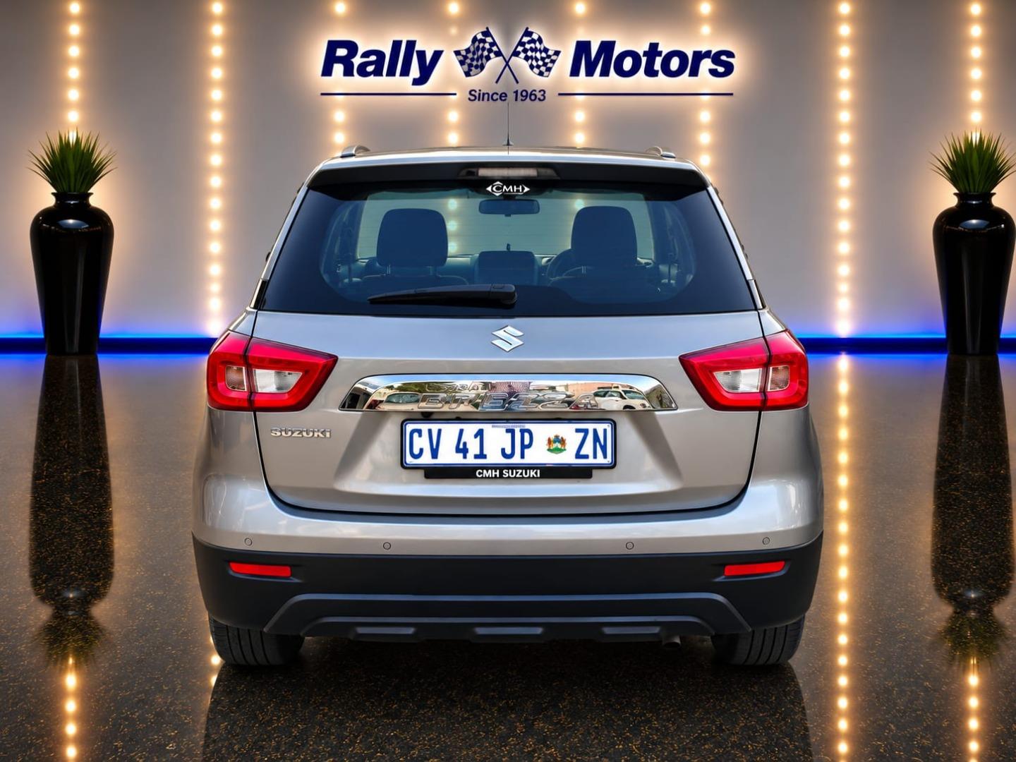 Suzuki Vitara Brezza 1.5 GL Rally Motors
