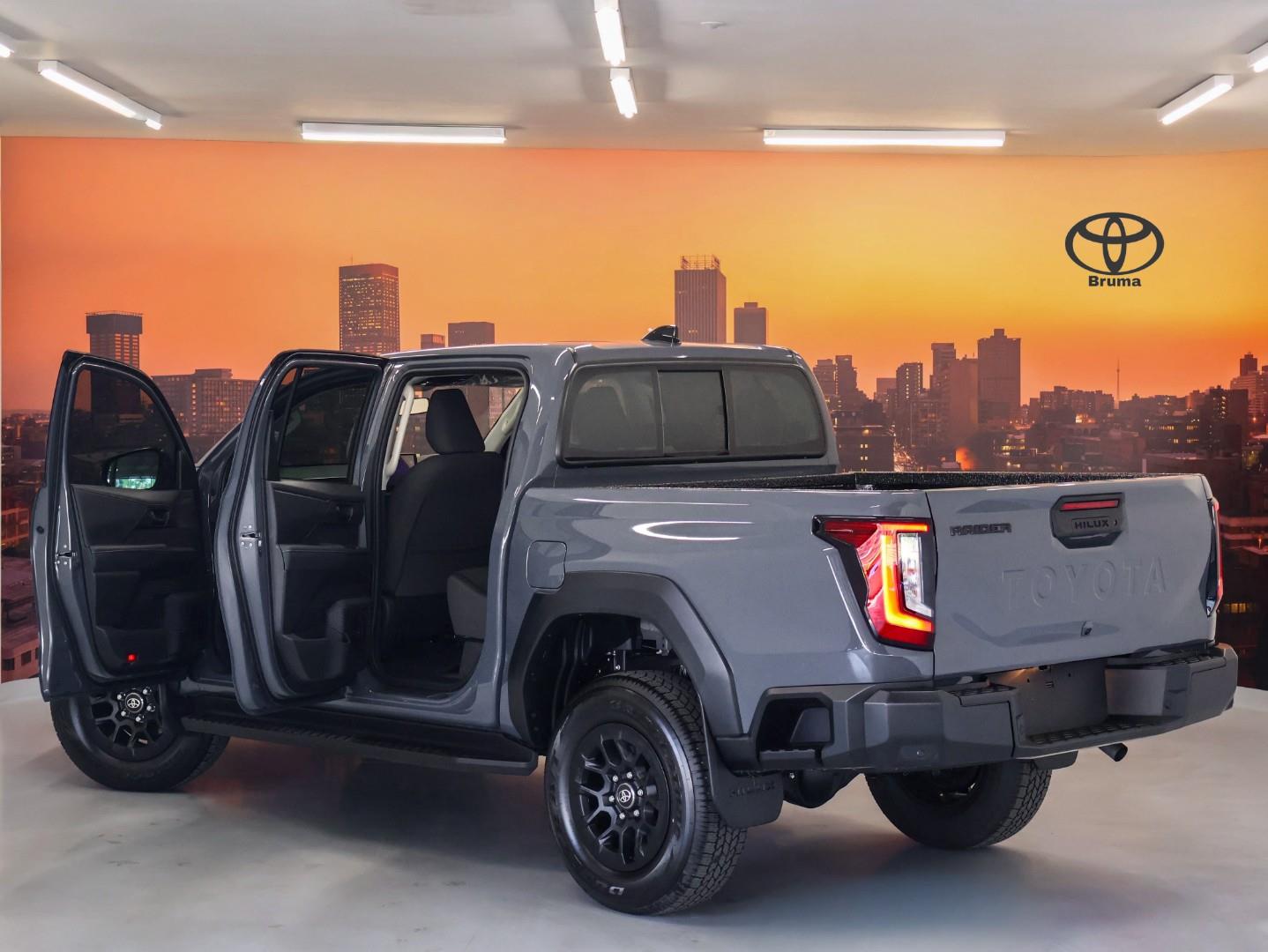 Toyota Hilux 2.8GD-6 Double Cab Raider Bidvest McCarthy Toyota Bruma New Cars