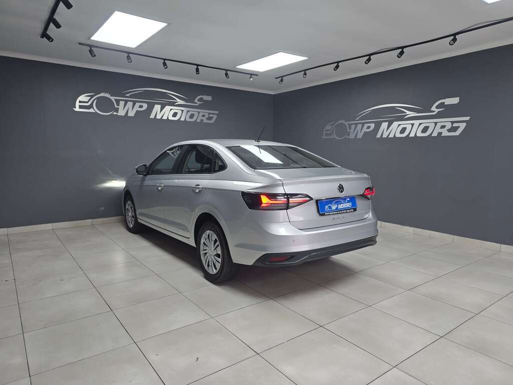 Volkswagen Polo Sedan 1.6 WP Motors