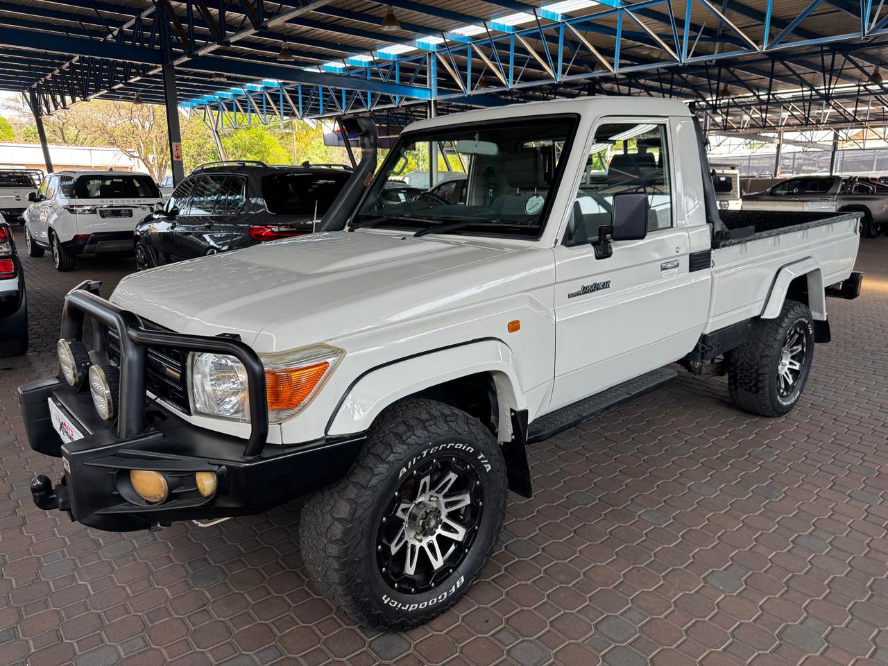 2012 Toyota Land Cruiser 79 Land Cruiser 79 4.0 V6 for sale