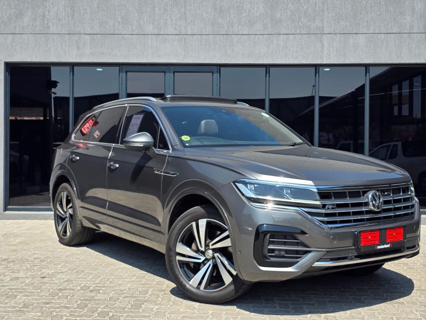 2020 Volkswagen Touareg V6 TDI Luxury R-Line