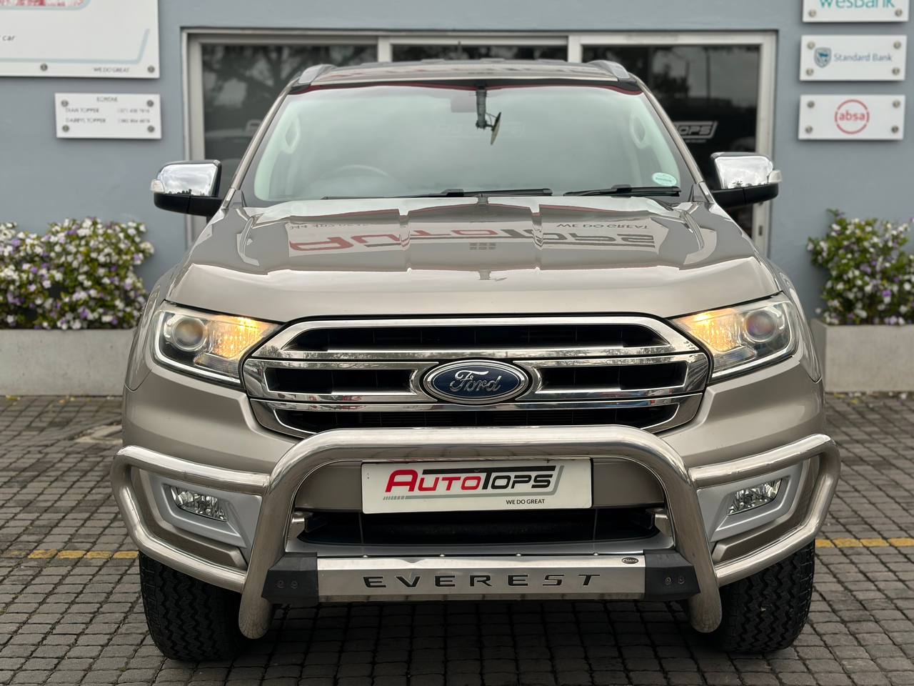 Ford Everest 2.2TDCi XLT Auto Autotops