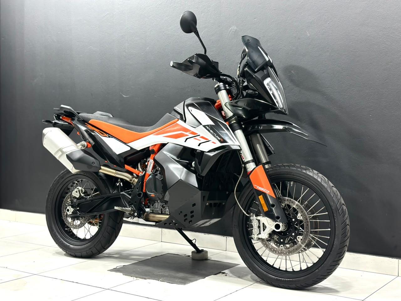 KTM 790