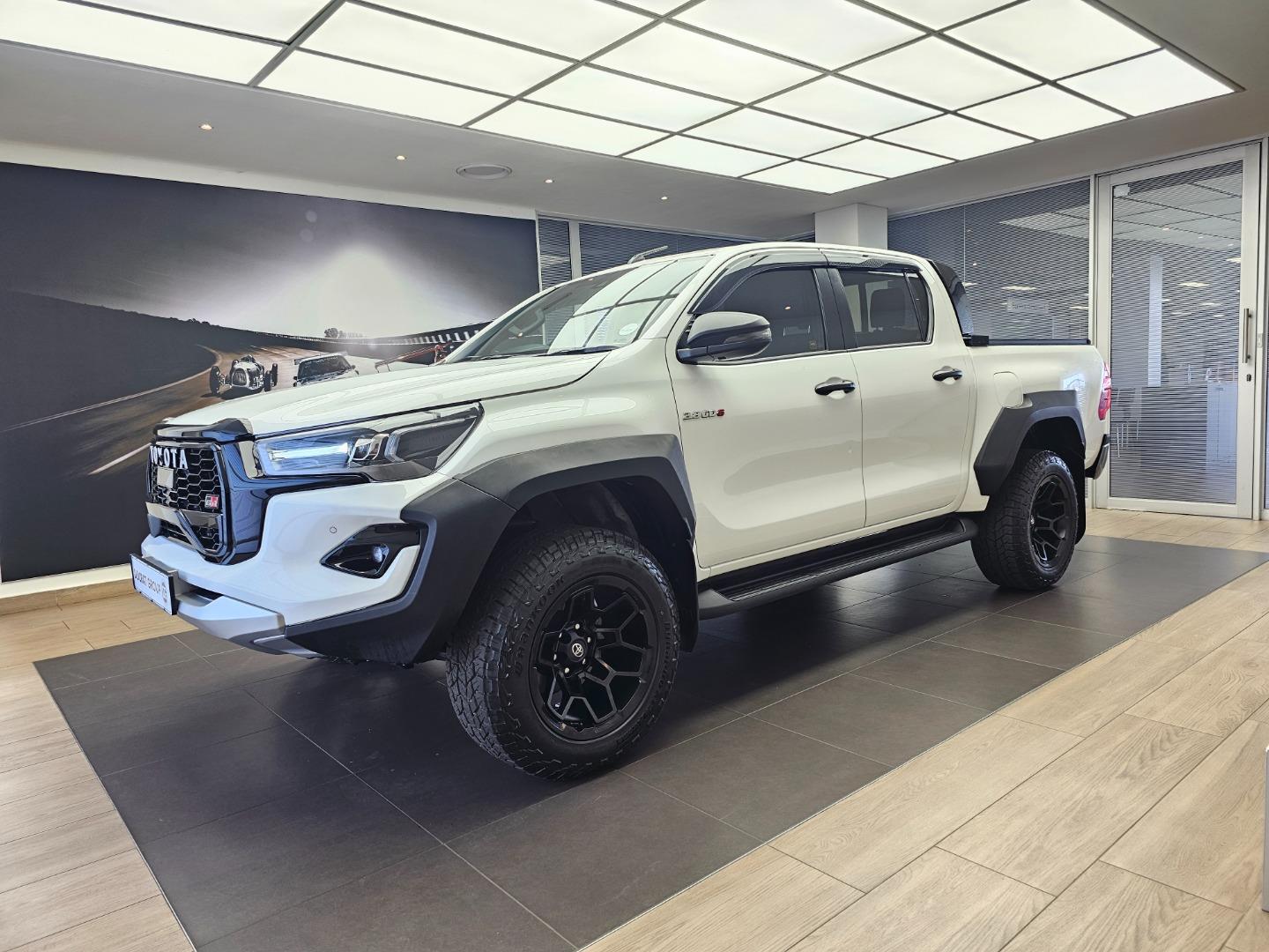 Toyota Hilux 2.8GD-6 Double Cab 4x4 Legend Auto Docrat Group