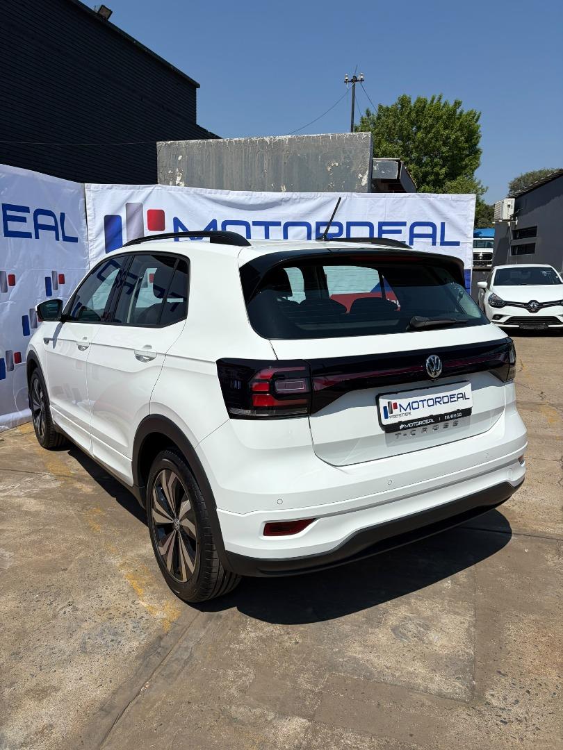 Volkswagen T-Cross 1.0TSI 70kW Comfortline R-Line Motordeal Prestige