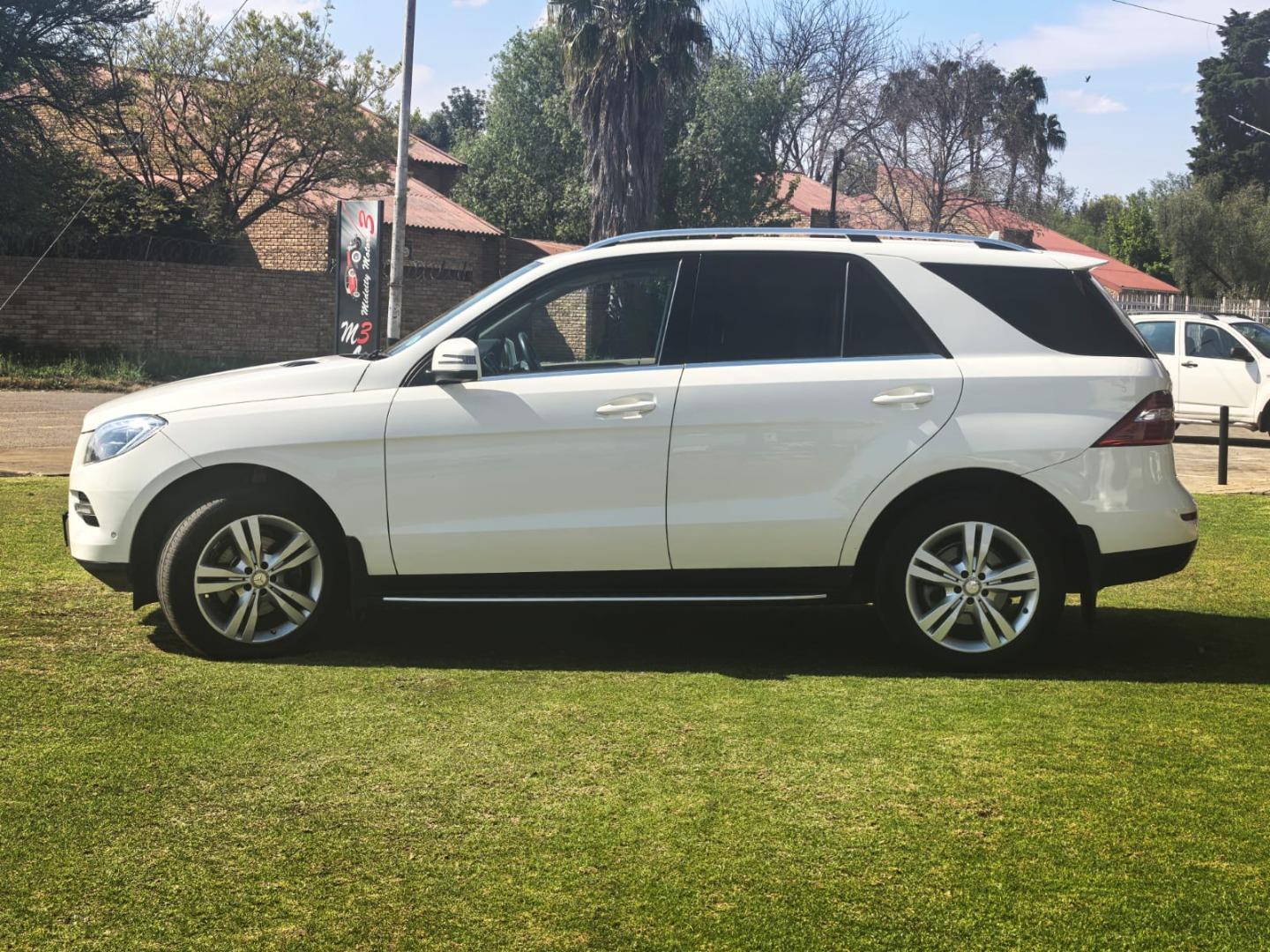 Mercedes-Benz ML ML350 BlueTec Midcity Motors 3 (Pty)ltd