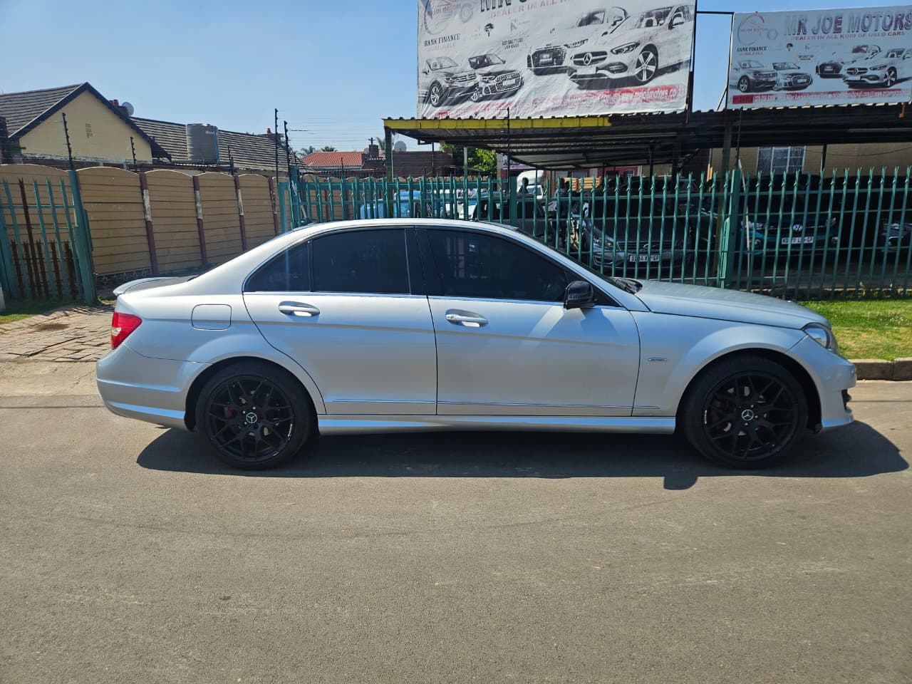 2014 Mercedes-Benz C-Class C200 Elegance AMG Sports