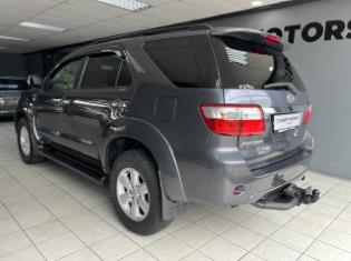 2010 Toyota Fortuner 3.0D-4D Auto for sale