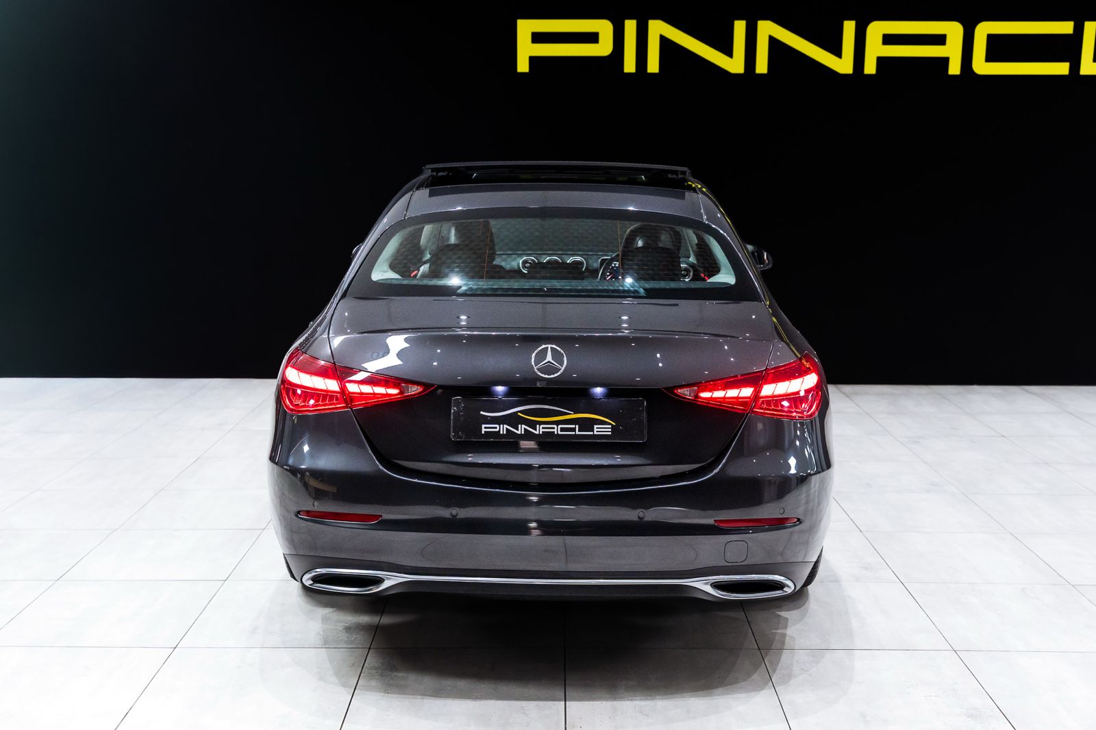 Mercedes-Benz C-Class C200 Avantgarde Pinnacle Cars CC