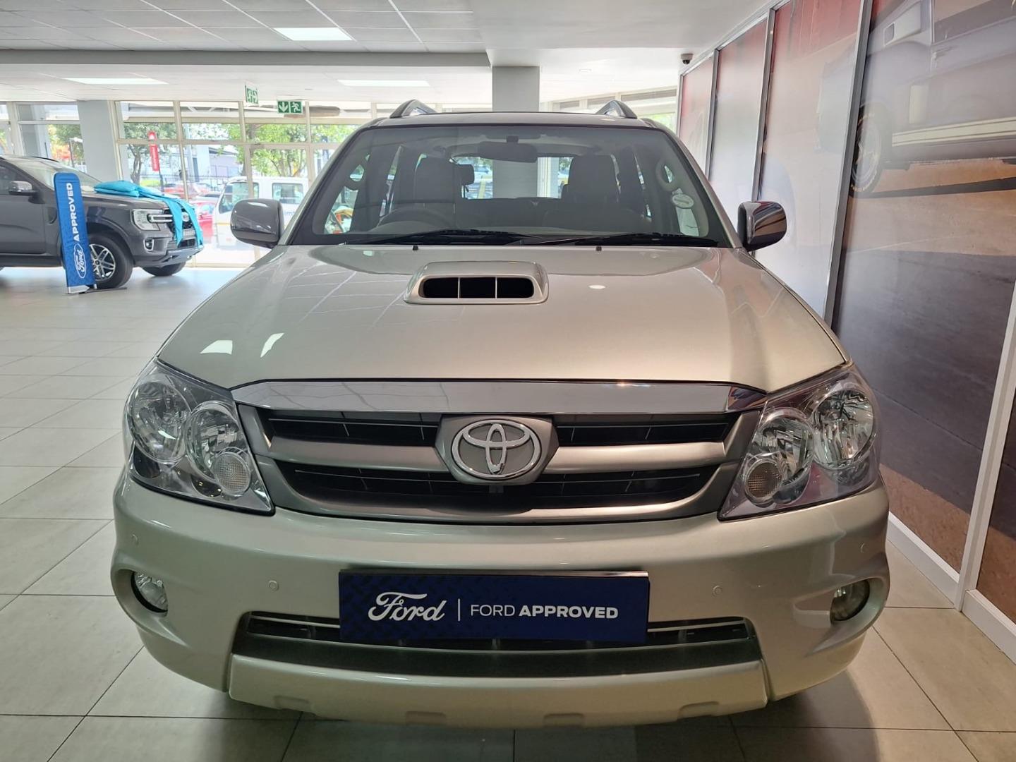 Toyota Fortuner 3.0D-4D Ford Midrand