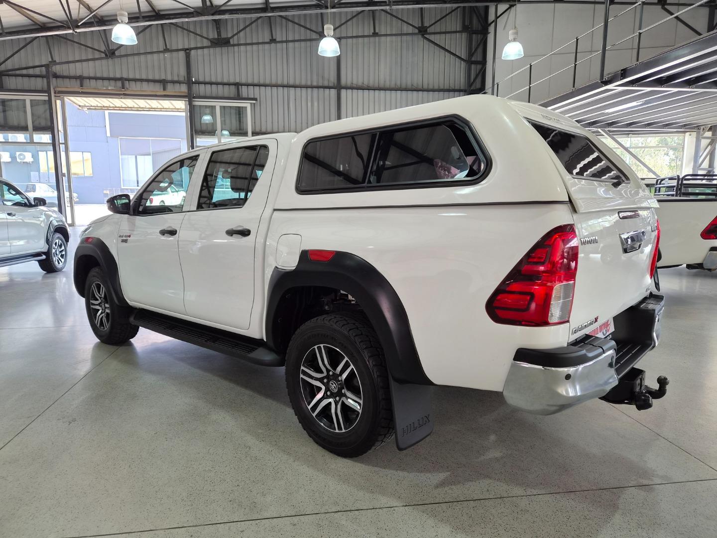 Toyota Hilux 2.4GD-6 Double Cab 4x4 Raider X Auto Stander Motors