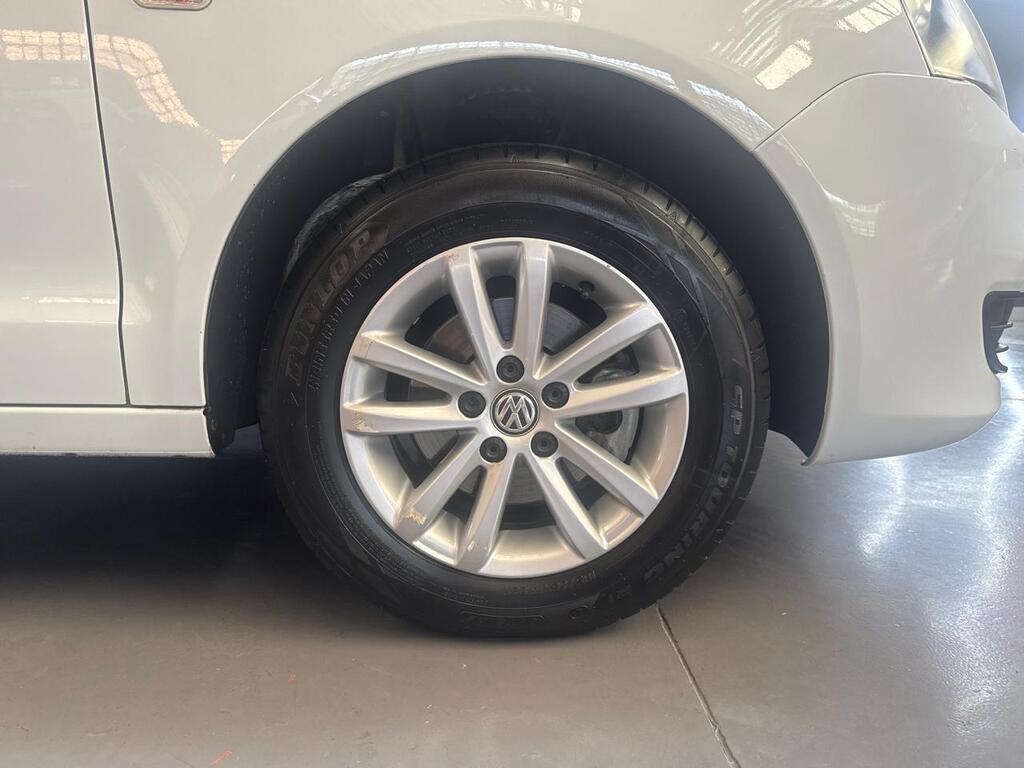 Volkswagen Polo Vivo Hatch 1.4 Trendline Auto Vee Motors