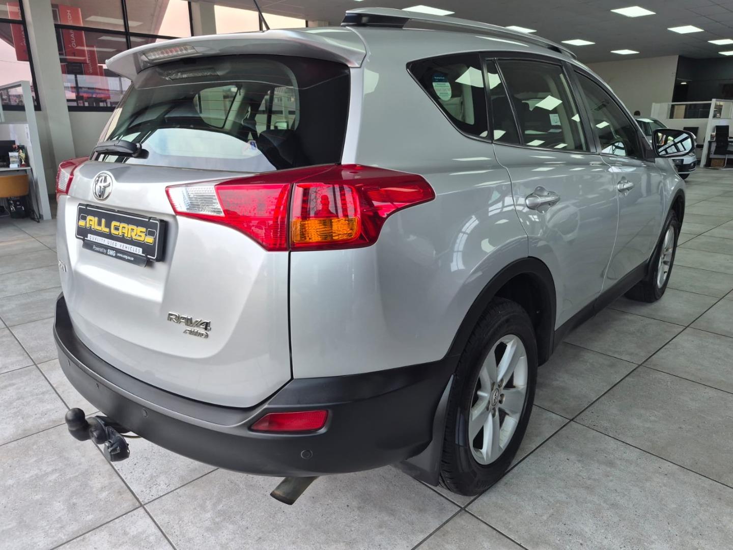 Toyota RAV4 2.2D-4D GX All Cars