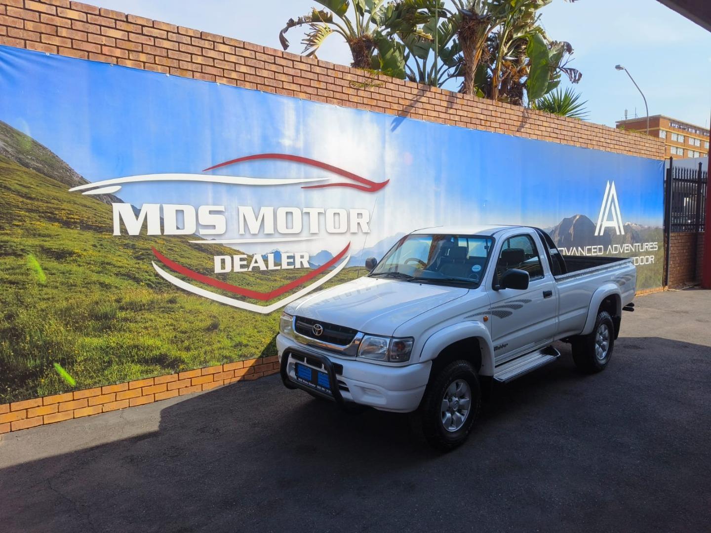 2003 Toyota Hilux 2700i Raider for sale