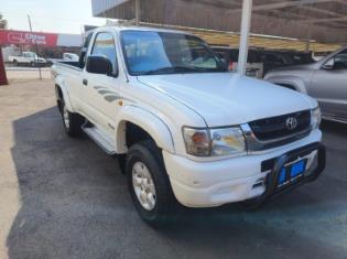 2003 Toyota Hilux 2700i Raider for sale