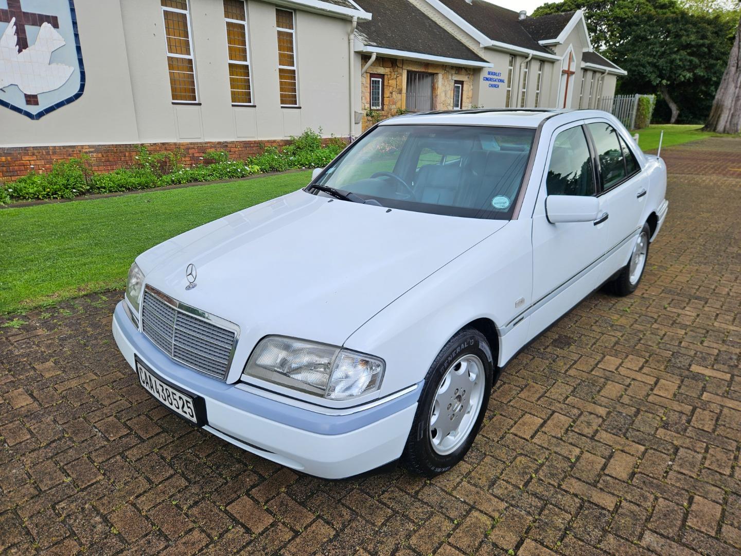 Mercedes-Benz C-Class C220 Elegance Auto Autowize Car Agency
